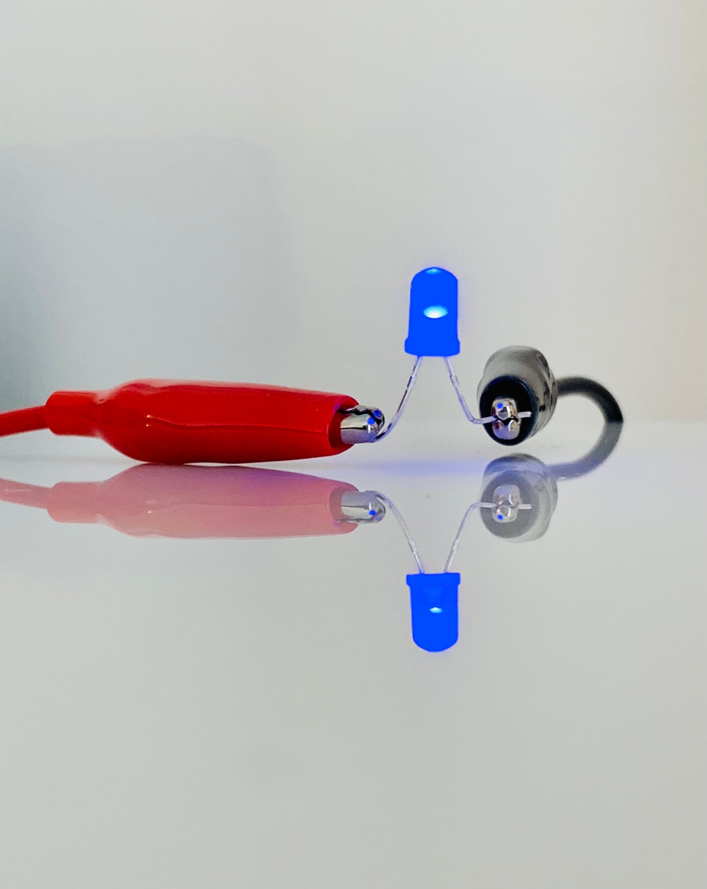 Blue diffused 5mm LED 25 pcs