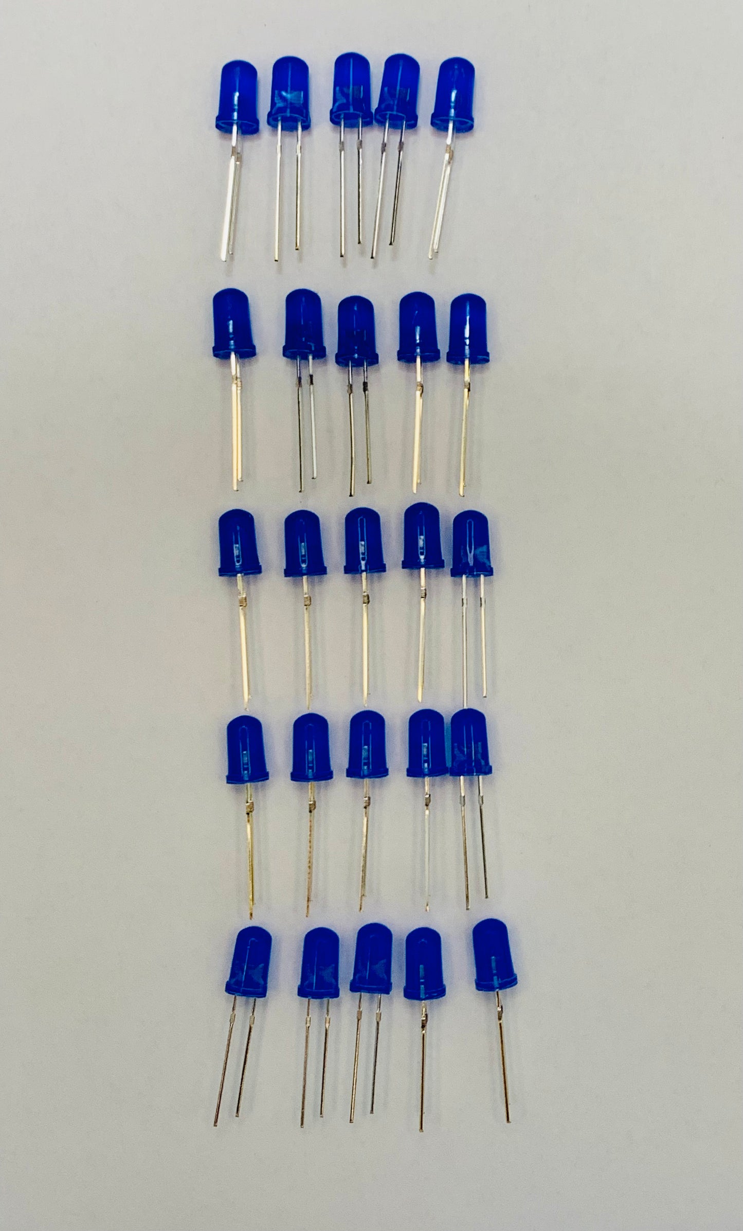 Blue diffused 5mm LED 25 pcs